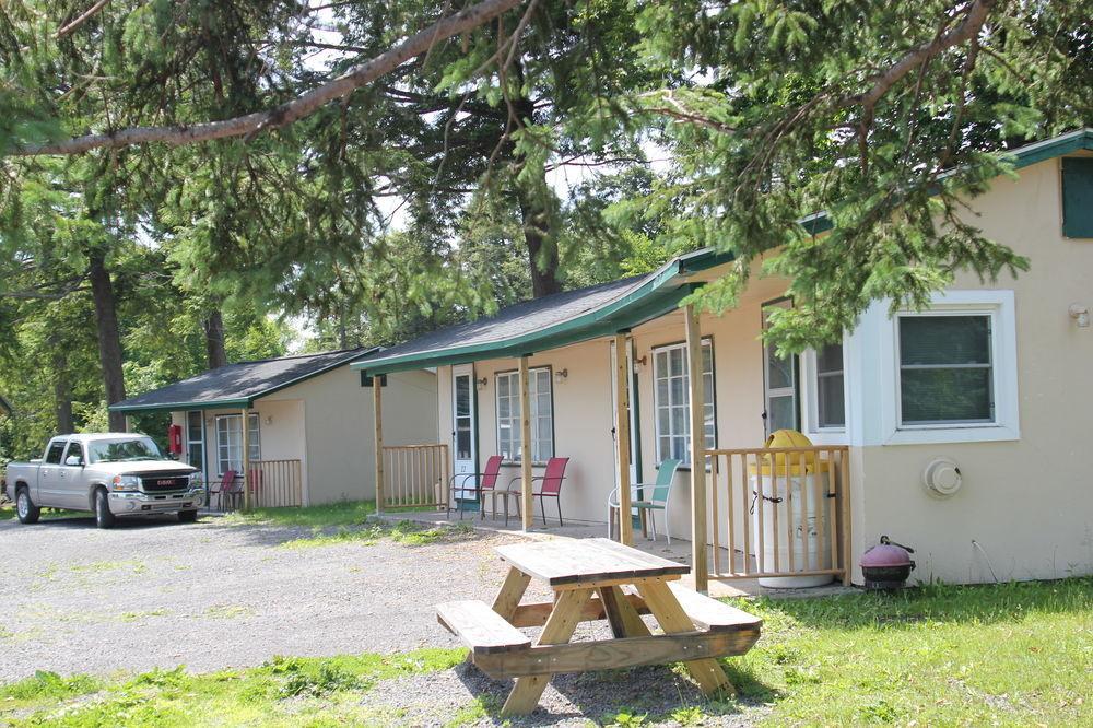 Evergreen Motel Oswego Εξωτερικό φωτογραφία