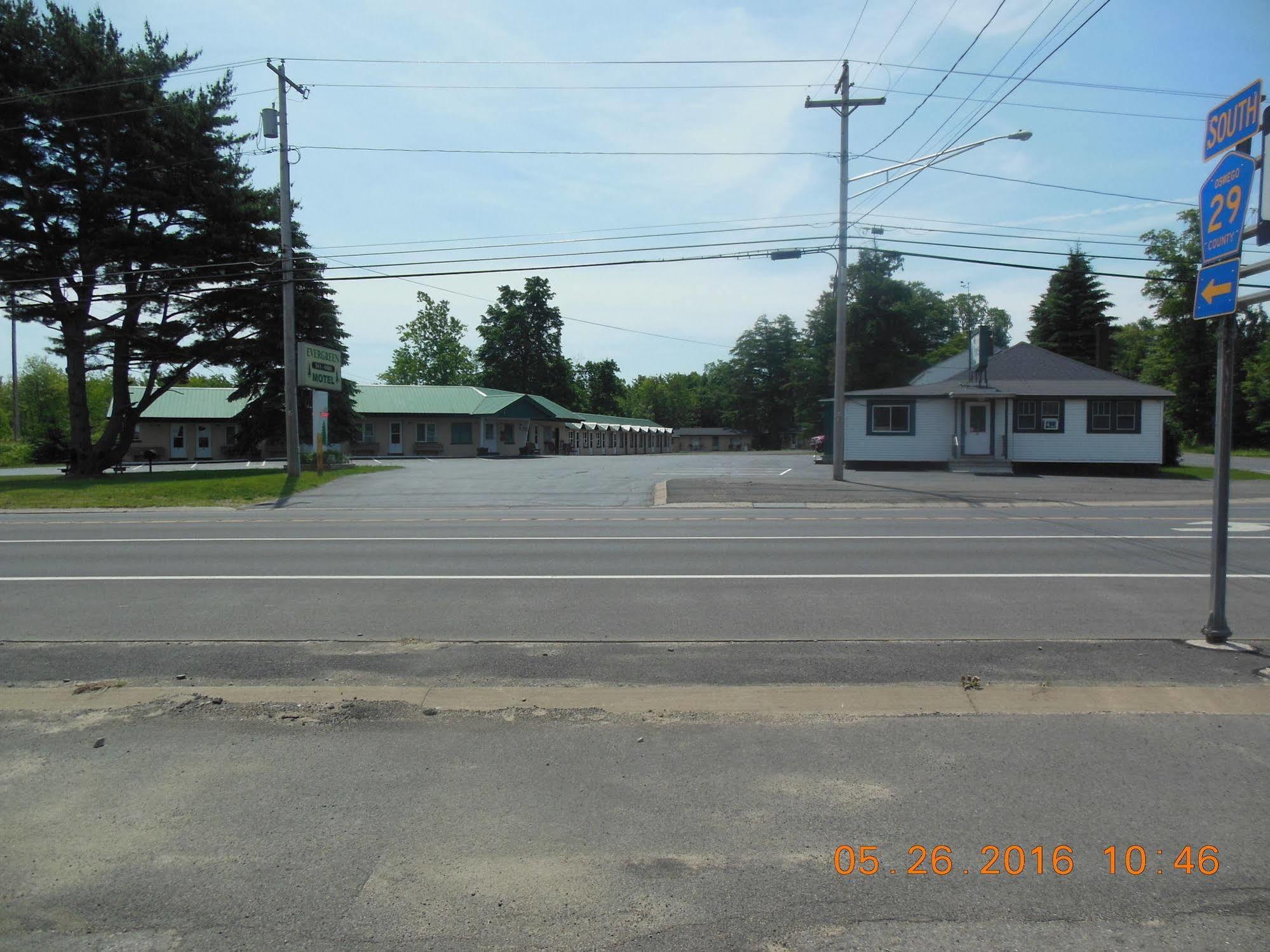 Evergreen Motel Oswego Εξωτερικό φωτογραφία