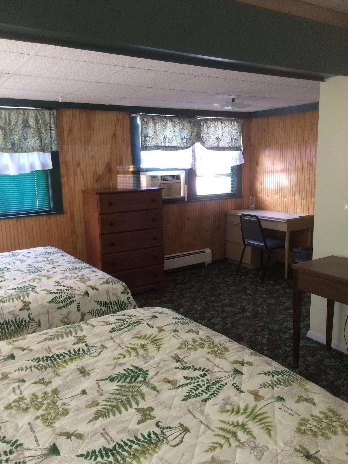 Evergreen Motel Oswego Εξωτερικό φωτογραφία