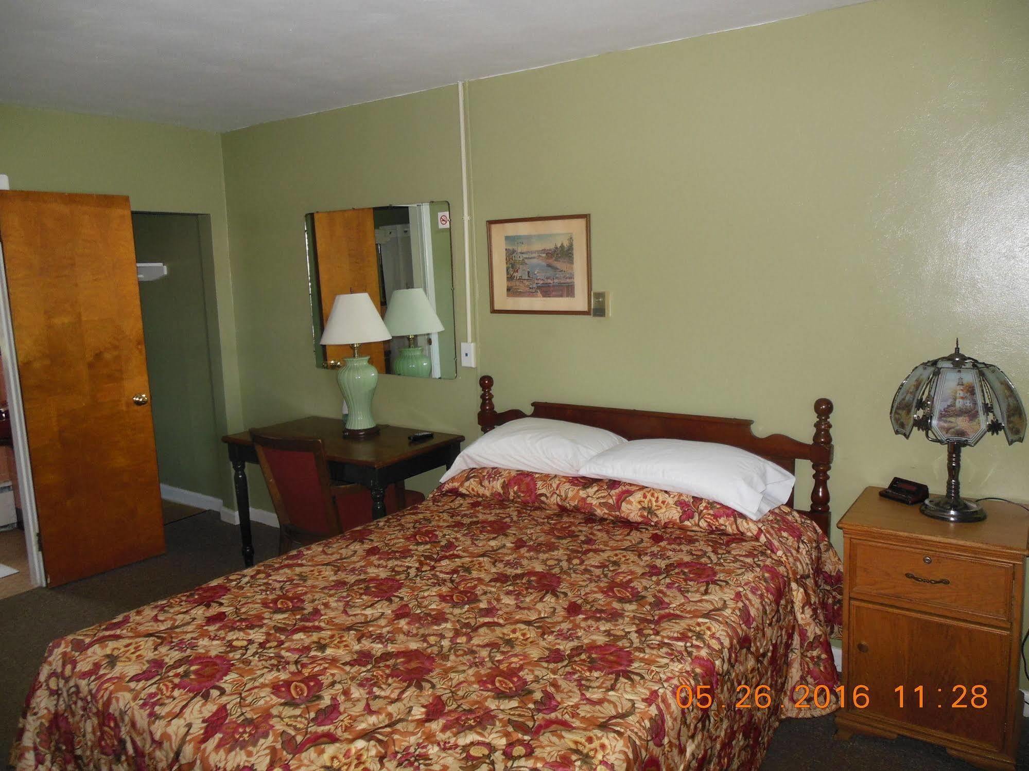 Evergreen Motel Oswego Εξωτερικό φωτογραφία
