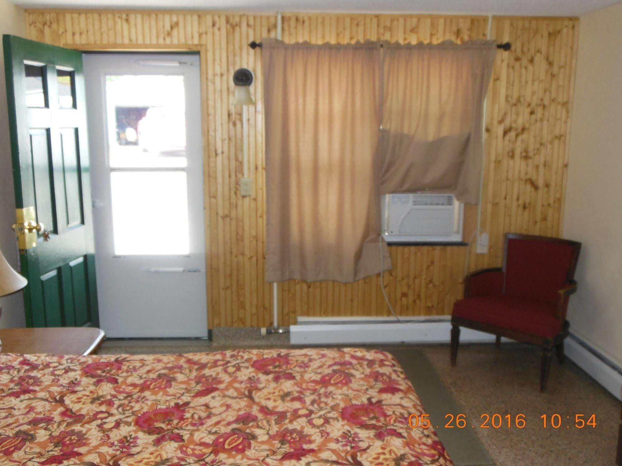Evergreen Motel Oswego Εξωτερικό φωτογραφία