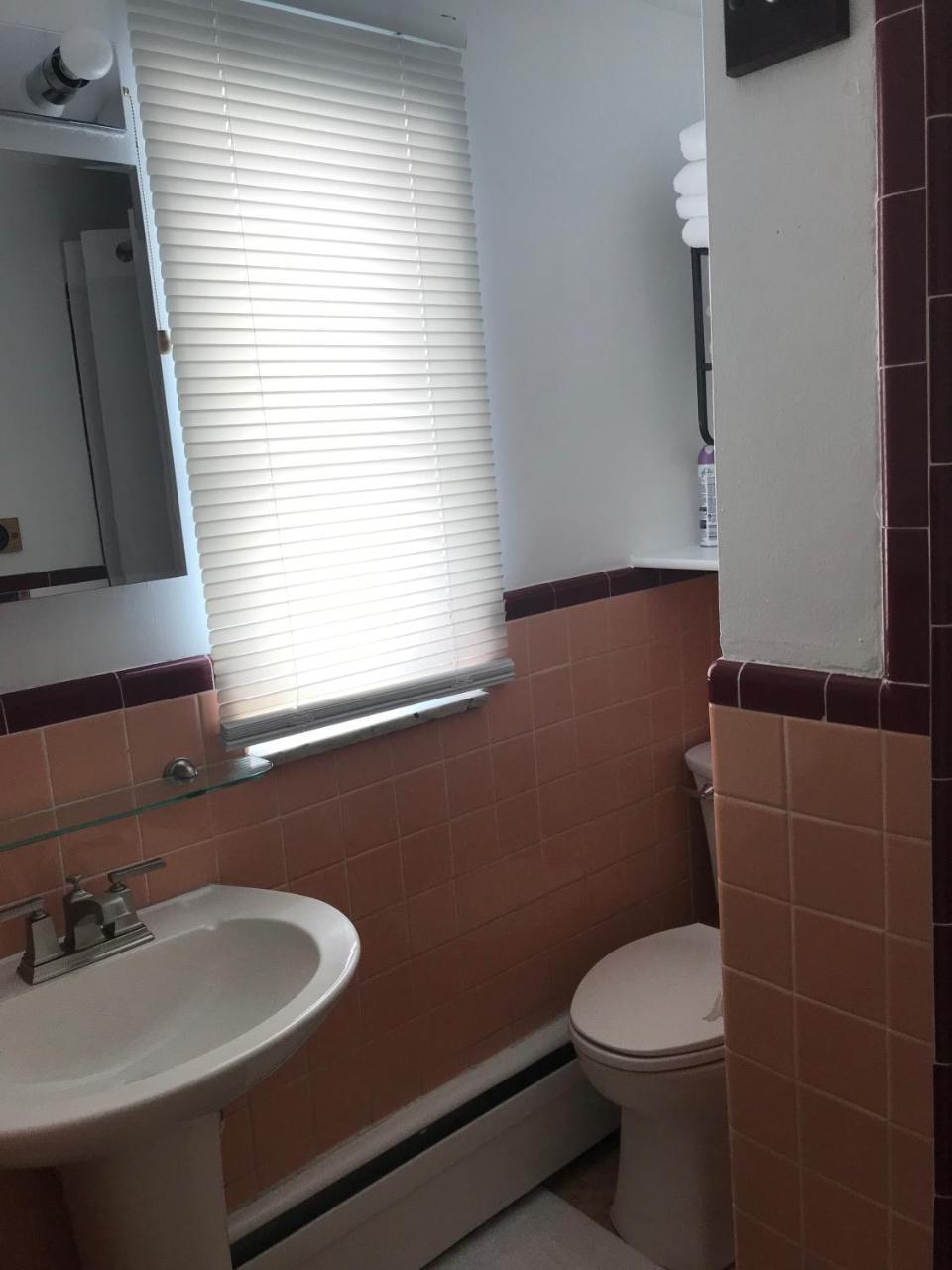 Evergreen Motel Oswego Εξωτερικό φωτογραφία