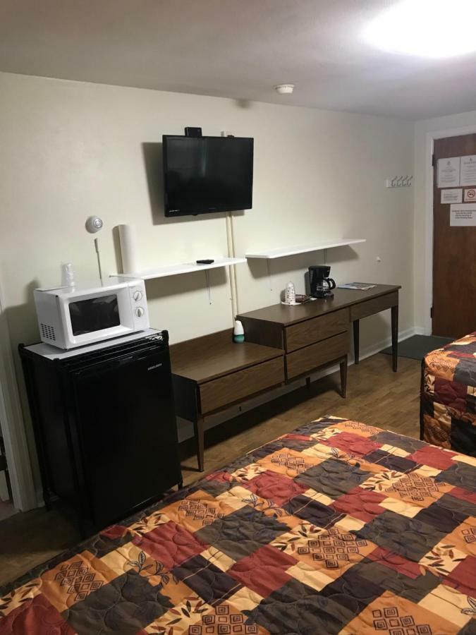 Evergreen Motel Oswego Εξωτερικό φωτογραφία