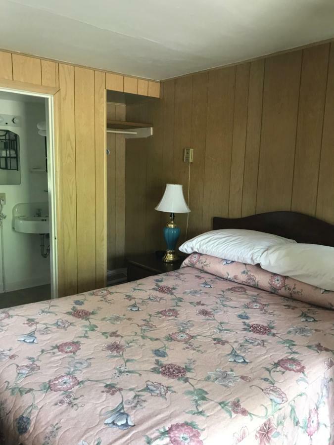 Evergreen Motel Oswego Εξωτερικό φωτογραφία