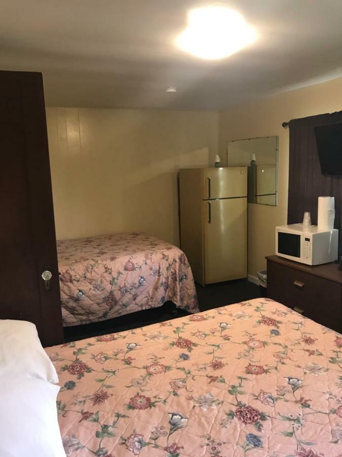 Evergreen Motel Oswego Εξωτερικό φωτογραφία