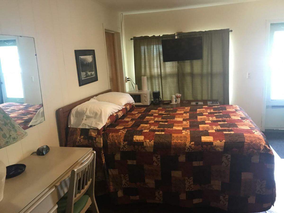 Evergreen Motel Oswego Εξωτερικό φωτογραφία